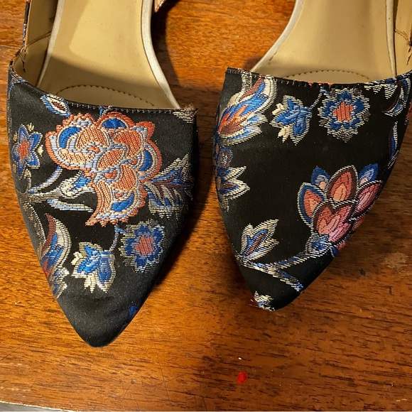 Naturalizer Samantha Floral Pointed Flats size 9 or Eur 39 - Picture 2 of 7